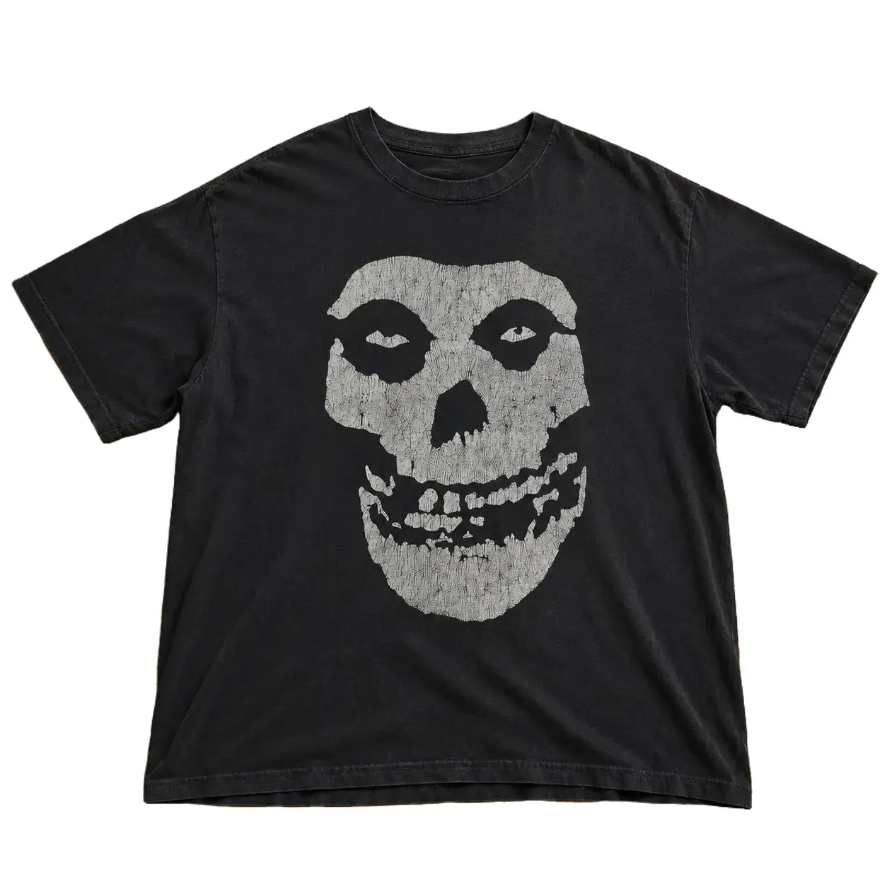 Misfits Crimson Ghost Graphic T-Shirt, Vintage 80s Punk Rock Band Tee, Black Unisex Cotton Shirt, Retro Horror Music Graphic T-Shirt, Fan Gift