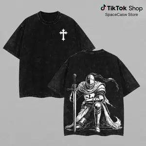 Crusader Knight - Christian Knight T-Shirt, Crusader Armor Graphic Tee, Vintage Cross Shirt, Medieval Warrior Streetwear, Gothic Faith Oversized Tee Everyday
