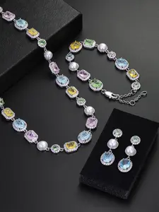 3 pieces of ICED CHICS ice flower light color Elegant Jewelry Set, necklace, bracelet, ear stud Matching Jewelry Set, Trendy Jewelry Set, hip-hop ear accessories, versatile, suitable for both men and women, the best choice for gifting