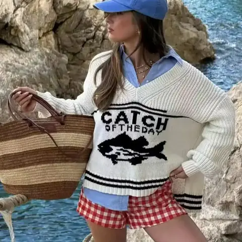Women's V Neck Sweater, Fall Winter Loose-Fit Knitted Top, Casual Knitwear, Casual Fashion Long Sleeve Pullover, Elegant Design with Fish Pattern, Casual Pullover Tops, Cozy Knitwear, Casual Knitwear Sweaters