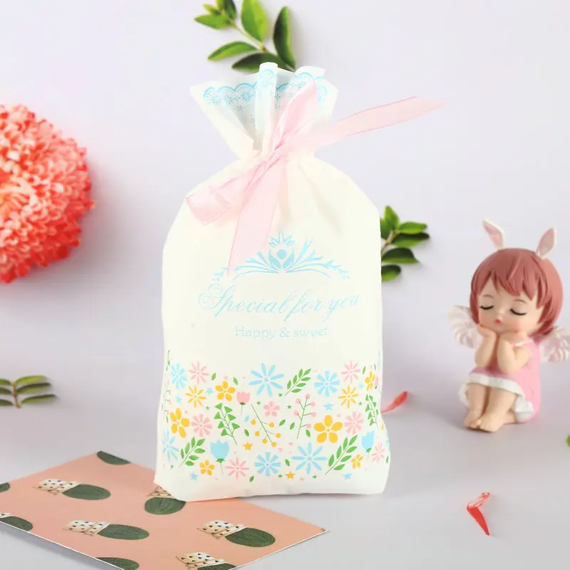 (50/package); pink and blue flowers; pla