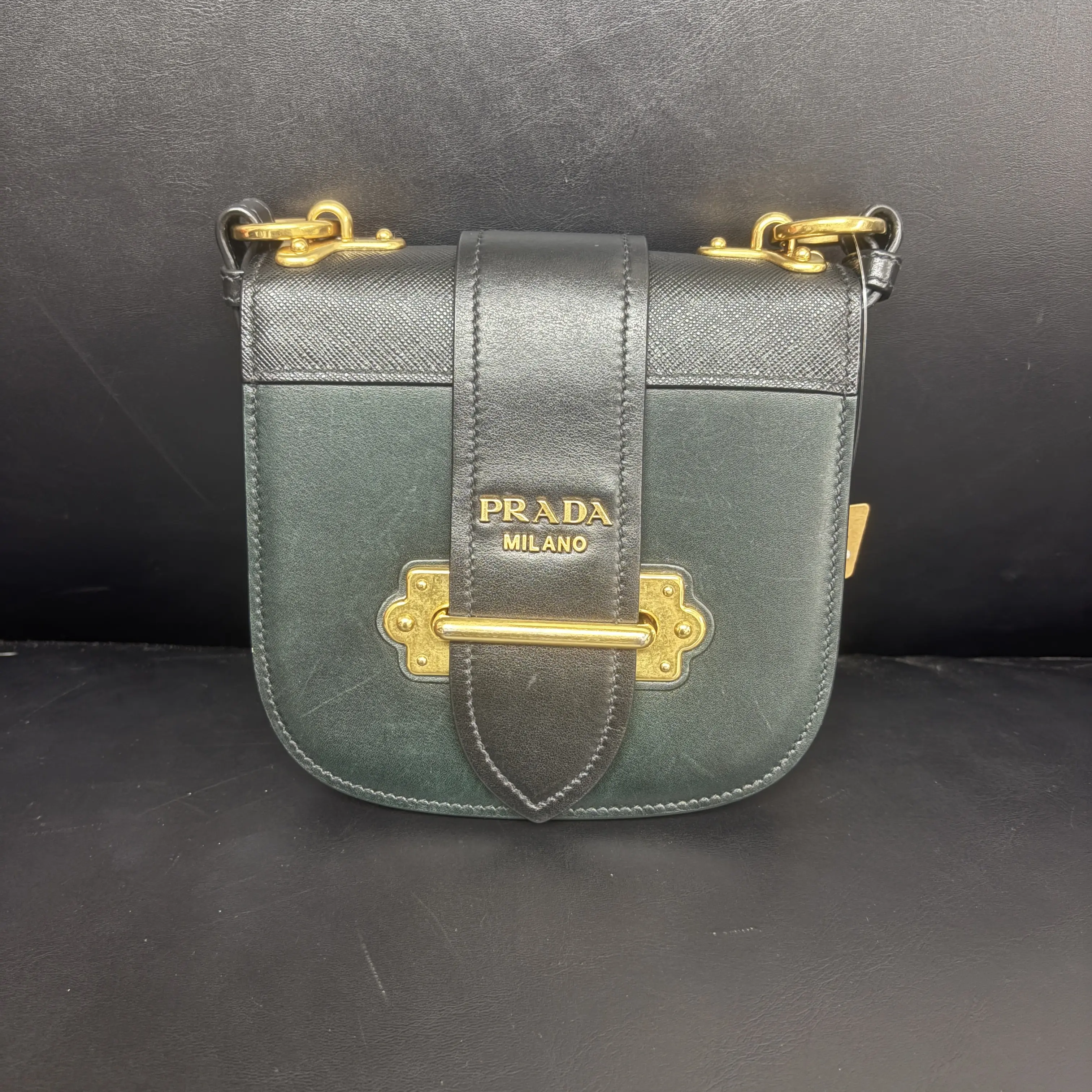 Pre-owned Calfskin Messenger Bags Prada Cashier Pine Green Crossbody