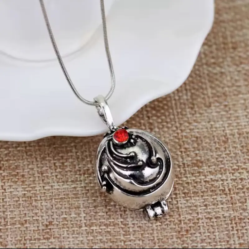 The cute elena's vervain necklace