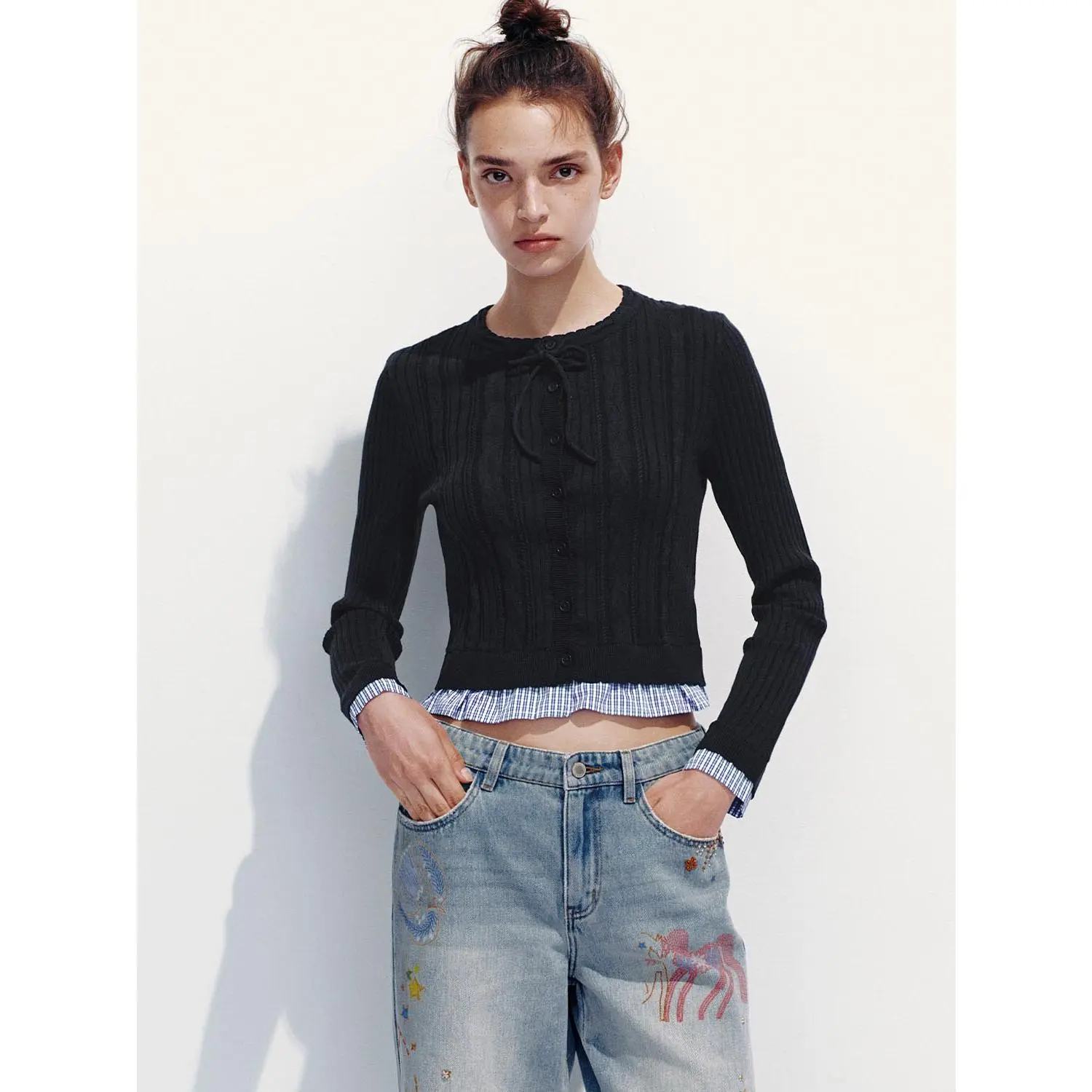 URBAN REVIVO Women's Illusion 2-Piece Plaid Knit Sweater, Long Sleeve Pullover with Bow Collar, Wool and Cotton Blend Knitwear