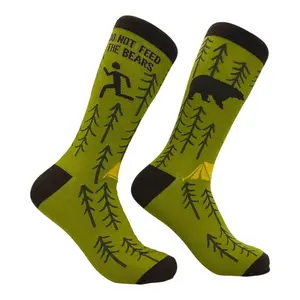 Men's Do Not Feed The Bears Socks Funny Sarcastic Camping Graphic Novelty Footwear for Men Funny Graphic Socks Comfortable Fitted Spandex Cotton
