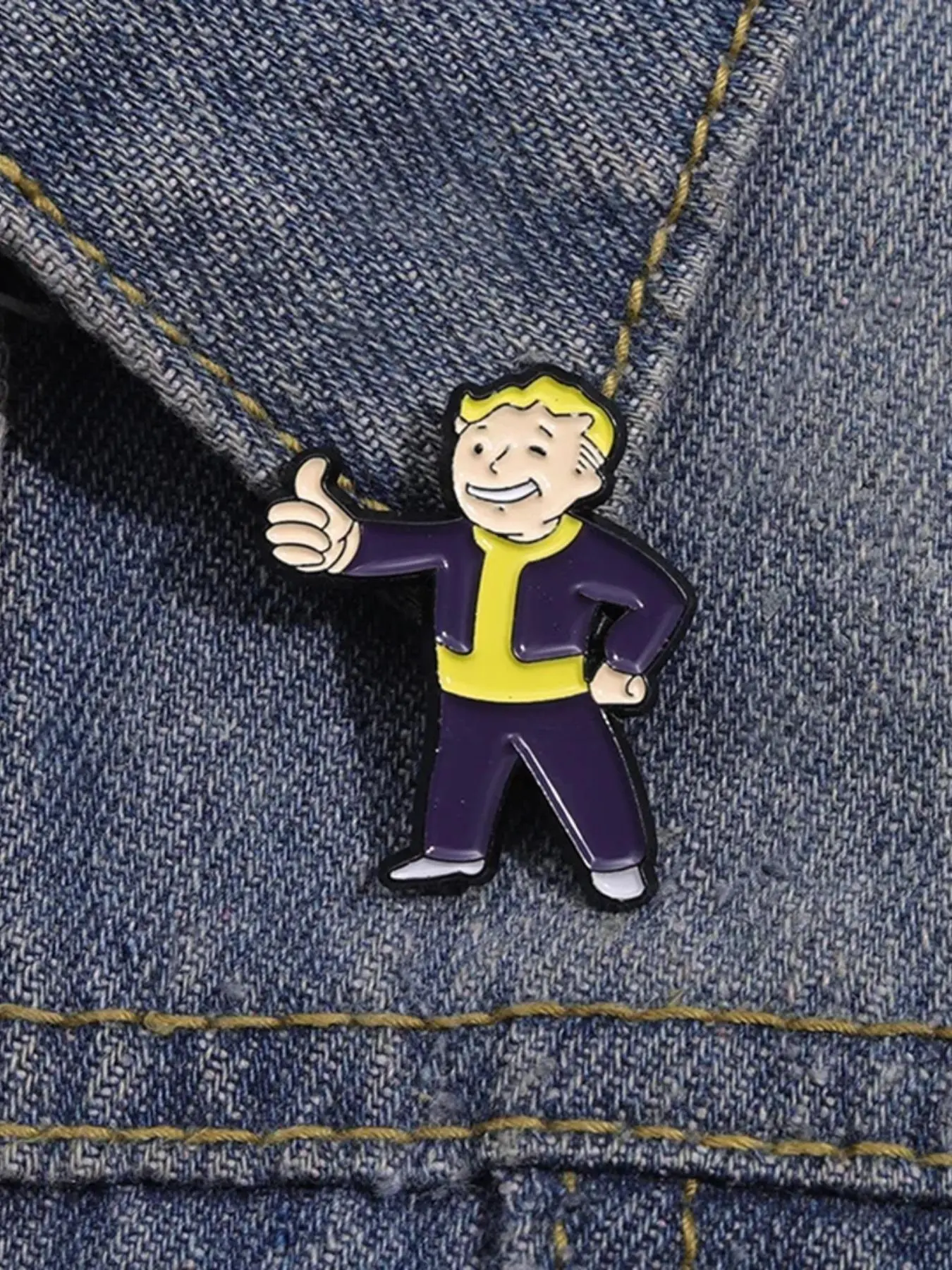 Fallout Character Enamel Pin, Enamel Lapel Pins, Durable Metal Pins, Thumbs Up Boy Alloy Brooch for Casual Fashion, Versatile Backpack Badge for All Seasons, Fashion Accessory, Men Accessories