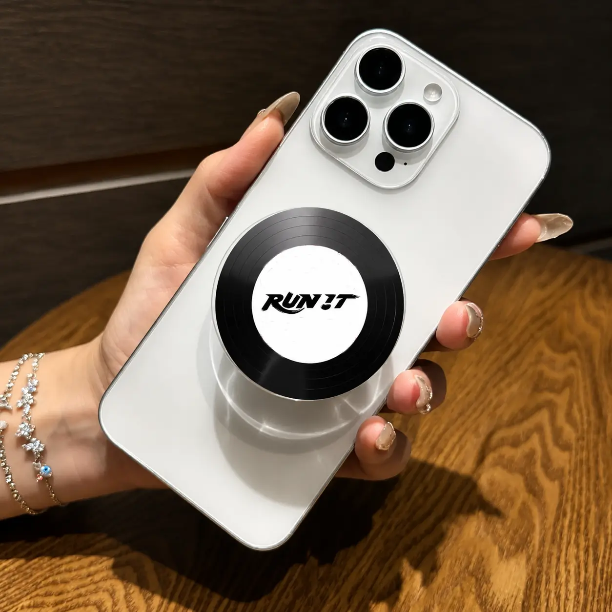 Kpop RUN IT Magsafe Phone Grip - Gift for STAY