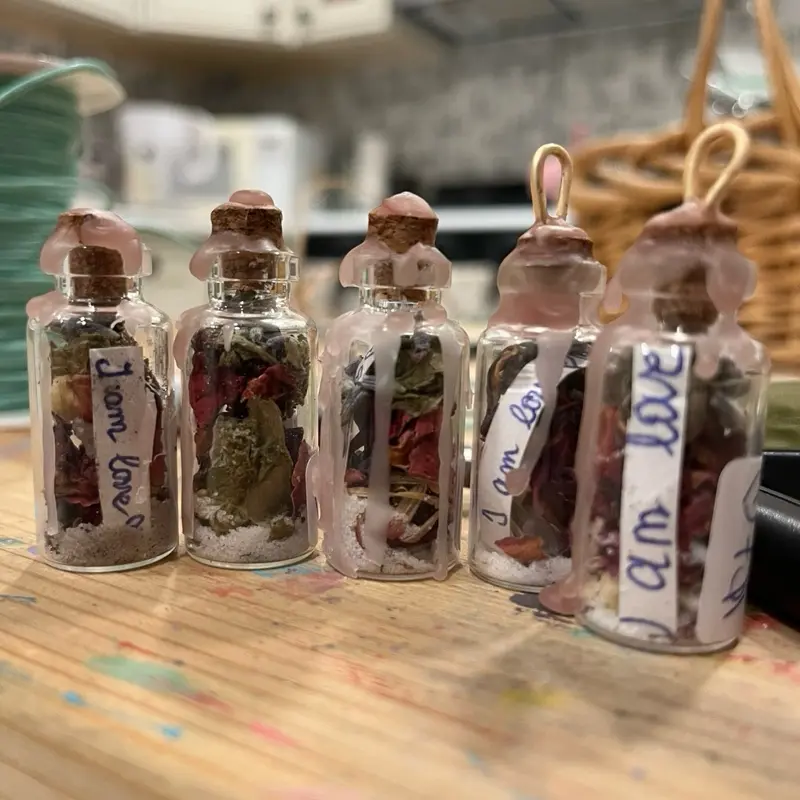 Spell jar