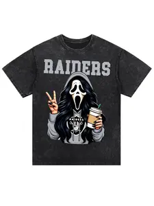 Black Raiders T-Shirt with Scream Ghost Holding Coffee and Peace Sign Graphic, Funny Halloween Horror Tee for Men and Women, Trendy Spooky Casual Streetwear Shirt for Fall Season, Costume Party & Everyday Wear