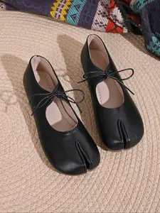 Women's Spring 2026 French Cross Strap Ballet Flats, Comfortable Casual Shoes, Striped Round Toe, Medium Width, All Seasons