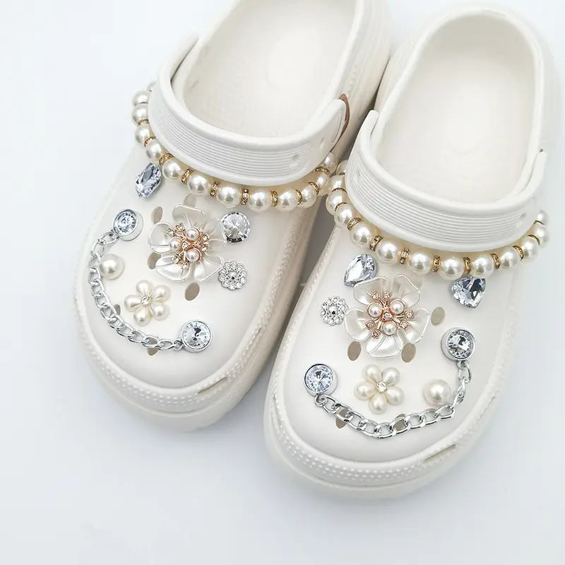 Women's Elegant Coquette Shoe Embellishment Set - Pearl Chains, Rhinestone Flower, Crystal Accents, Designer-Style Bling Shoe Decoration Charm, Rhinestones, Floral, Chic, Artificial Pearl, Shoe Charms For Sneakers