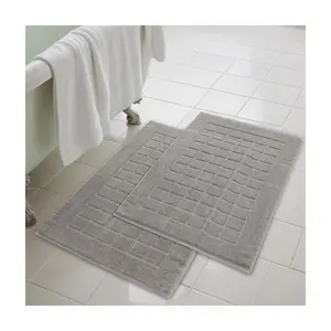 Superior 2 Piece Nora Cotton Absorbent Geometric Bathmats Set