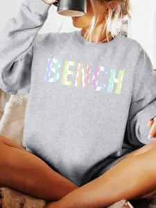Bench Cartoon Print Women's Crew Neck Sweatshirt, Casual Fitted Knit Top for Fall & Winter, Comfortable Moderate Fabric