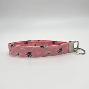 Bees & Daisies Keychain Wristlet, Key Fob Lanyard, Retro Keychain, Y2K, Handmade
