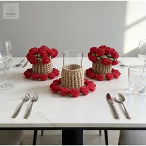 A Handmade Crochet Tulip Bouquet Coaster, Featuring a Tulip Bouquet with a Flower Basket, Designed as a Heat-Resistant Table Mat and Elegant Tabletop Accent, Ideal as a Thoughtful and Artistic Holiday Gift, Great for Everyday Home Decoration