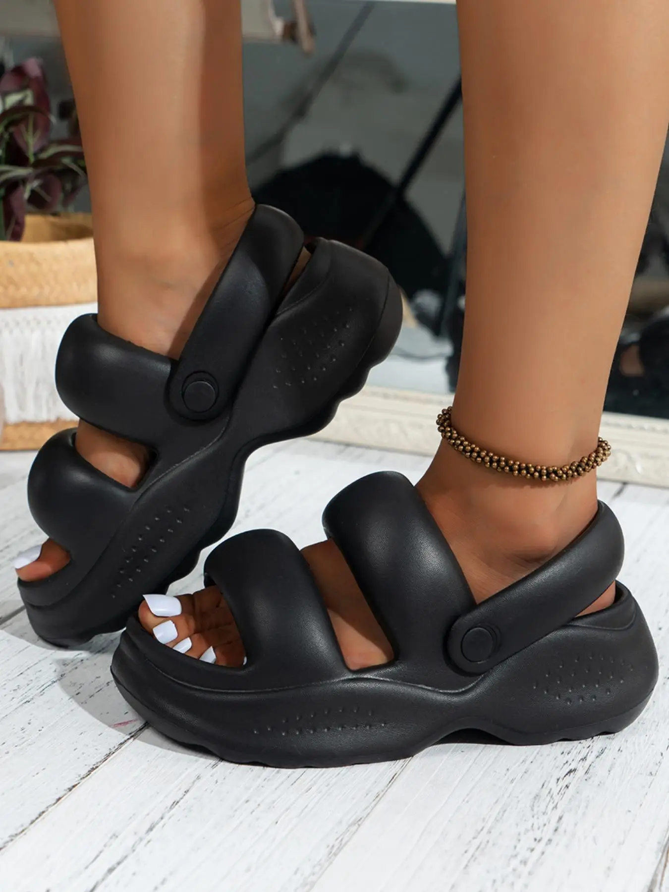 Women's Casual Plain Platform Slides Sandals, 1 Pair Non-slip Quick Drying Sandals, Fashionable Minimalist Flatform Shoes for Summer for Women & Girls