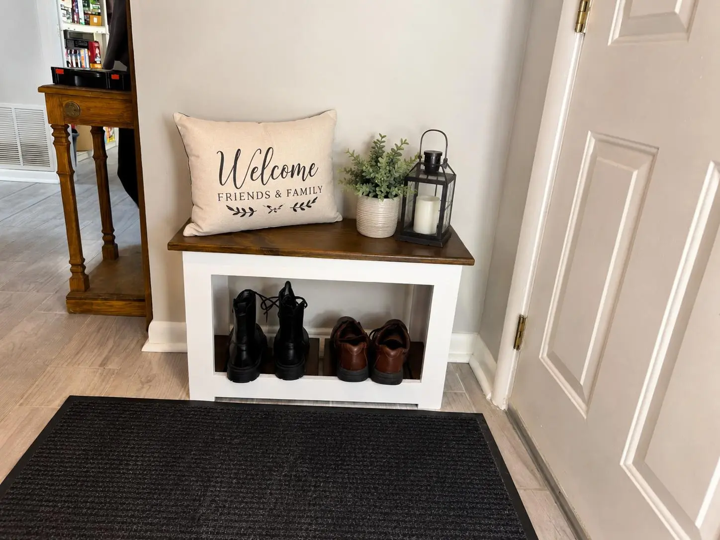 Single Seat Rustic Solid Pine Small Armless Farmhouse Entryway Storage Bench with Built-In Shelf, Natural Grain, 28x18x11.5" Indoor Hallway Furniture for Apartments, Entryway Decor, Rustic Home Decor