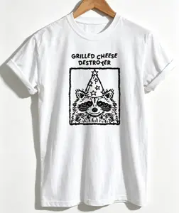 Unisex Grilled Cheese Destroyer Party Hat Raccoon Sketch Graphic T-Shirt, Vintage Printed Craft SummerVibes Casual Top, Funny Snack Lover Woodland Animal Minimal Tee For Men Women, Lightweight Retro Hand-Drawn Wildlife Summer Daily Wear
