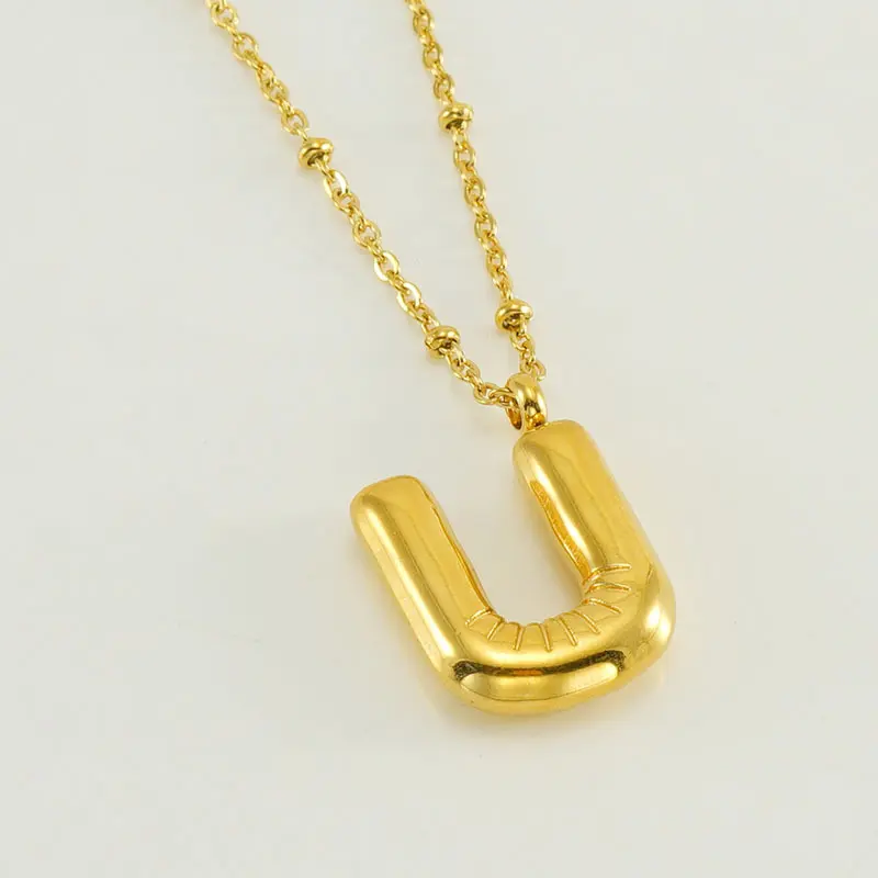 Gold U (with chain)