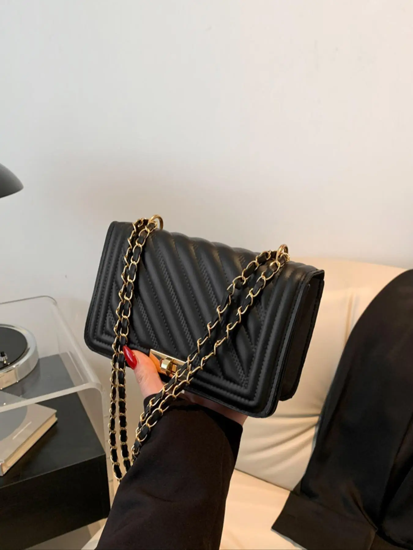 Women's Fashion Solid Color Quilted Shoulder Bag, Chain Strap Crossbody Bag for Work & Daily Used, Casual Trendy Versatile High-quality Daily Commutin