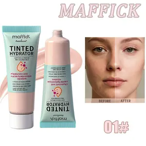 Zero-makeup tinted primer, moisturizing and hydrating, with a soft-focus effect, long-lasting and sweat-proof, brightens skin tone and minimizes pores, conceals imperfections, and provides a quick and easy base makeup for commuting.