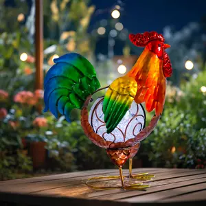 Rooster Solar Lights Outdoor Garden Decor, Rooster Solar Light Outdoor Waterproof with Crackle Glass Globe Gardening Statue Gifts and Metal Chicken Yard Art for Lawn Porch Patio Outside Garden