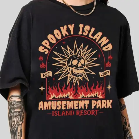 Men's Spooky Island Amusement Park Cotton Graphic Tee - Retro 2000s Disco Skull Top, Creepy Korean Preppy Halloween Shirt for Party Outfits
