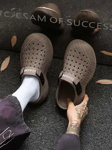 Men's Outdoor Summer Slippers, Thick Sole Heightening Closed-Toe Hollow Shoes, Dual-Purpose Footwear for Driving & Daily Use