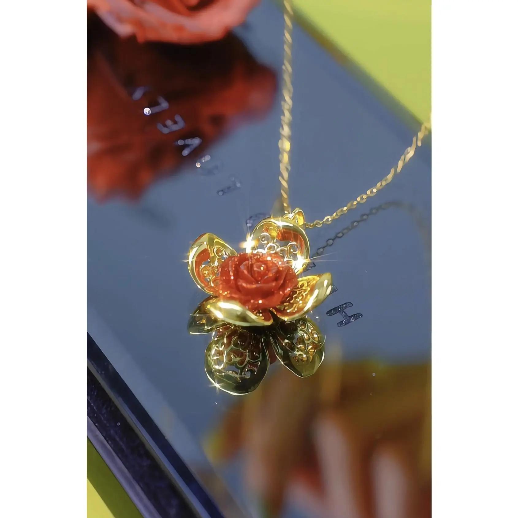 LisiZen Aerospace Meteorite Drill Space Creation Yellow Rose Star Pendant Creative Dreamy Rose Necklace for Women DZXL4252