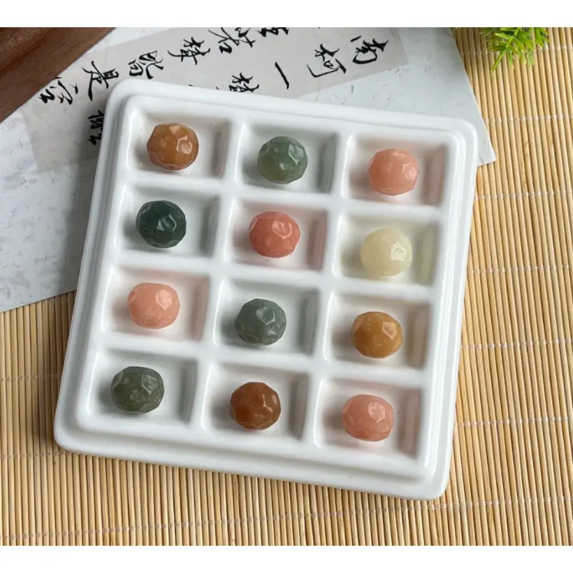 (C08) multicolored meteorite*100