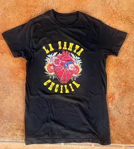 Corazon Bordado T-Shirt