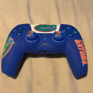 review image 0