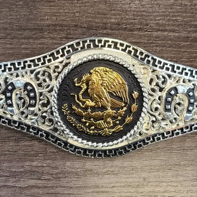 White Diamond´s Mexican Shield Belt Buckle, Belt With Buckle