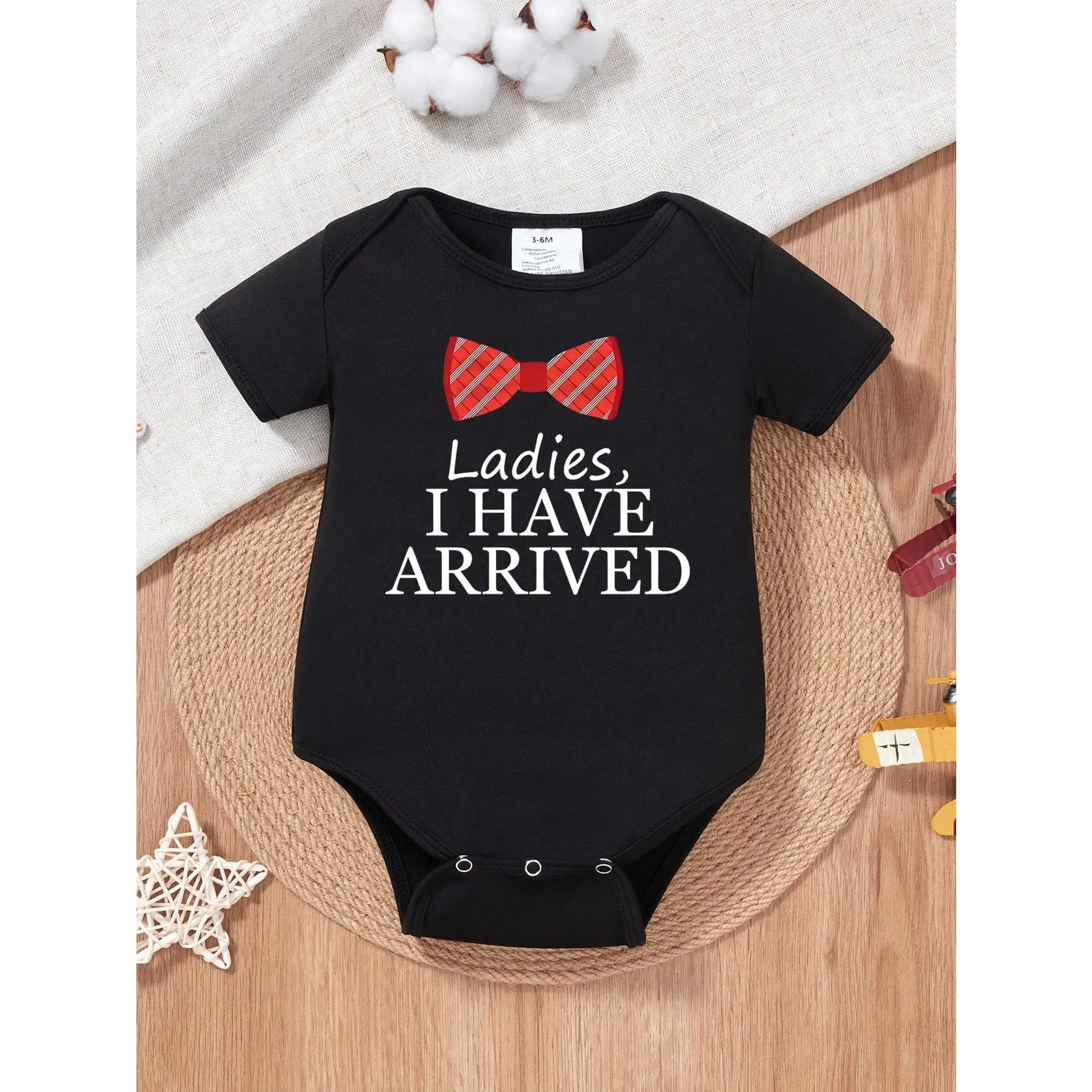 Baby Boy Slogan And Bow Tie Printed Short Sleeve Bodysuit