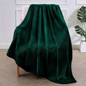 Large Fleece Throw Blanket, 50x70 Inches 300GSM Super Warm and Soft Blankets for Couch, Forest Green Throw for Winter, Cozy, Plush and Lightweight