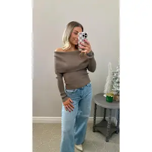 Rib-Knit Off-Shoulder Foldover Top