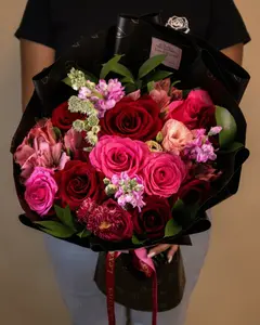 Mixed Bouquet - Red & Hot