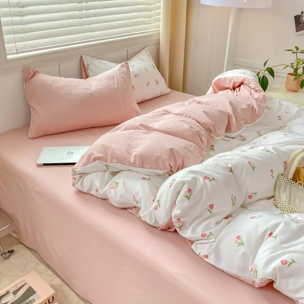 Floral Soft Bedding Sets 3 Piece Breathable Duvet Set, Includes Fitted Sheet & Pillowcases, Breathable Fabric for All Seasons, & Durable, Household Bedding Set