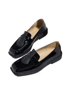 Women's Fashion PU Leather Loafers, Commuter Shoes, Geometric Pattern Slip-On Shoes, Comfortable Mid Heel Fall & Winter Footwear, Versatile Shoes