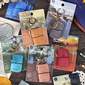 1 pcs Stylish Mini Journal Notebook Keychain, Portable Multi-Color Paper Planner for Various Scenarios, Portable Journal