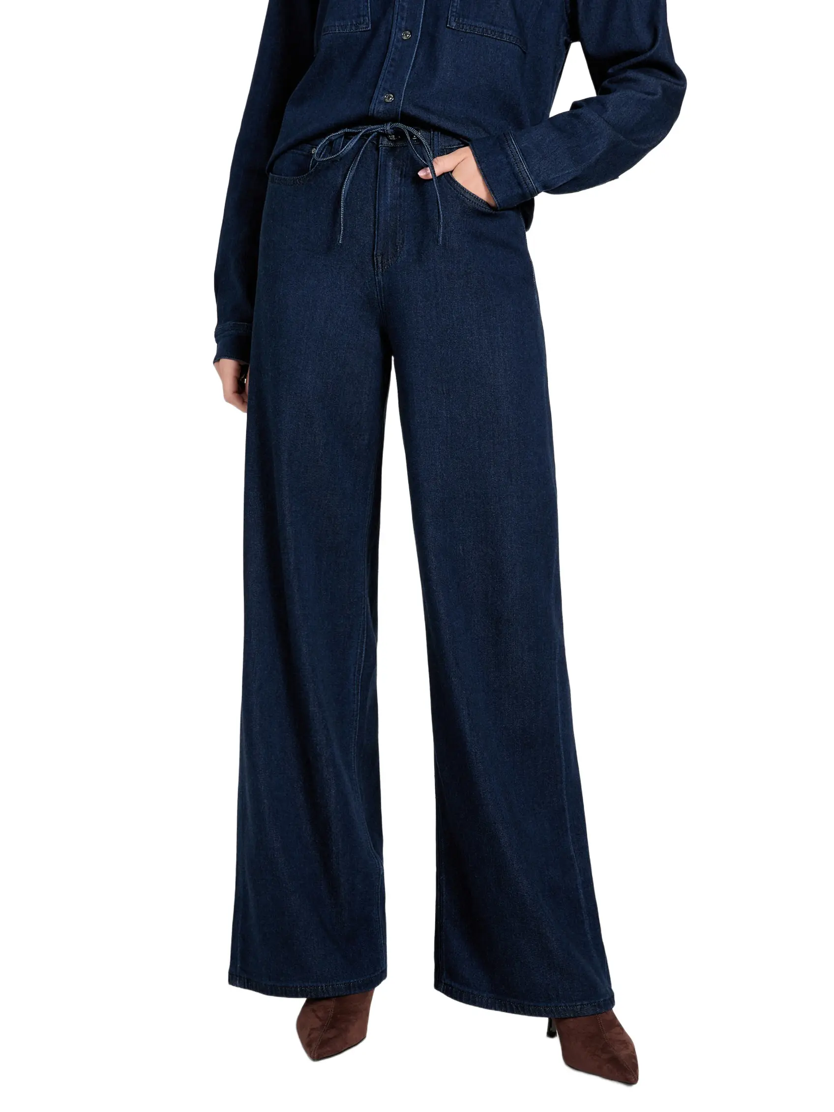 GUESS Female Wide-leg lyocell jeans