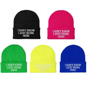 I Don't Know I Just Work Here Beanie for Men & Women, Casual Warm Unisex Knit Cap, Cozy Daily Wear Hat Beanies Letters Pattern Y2K style summerwins