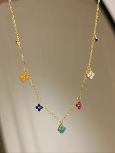 1 Exquisite Four-Leaf Clover Flower Necklace for Women - Sweet and Elegant Style Perfect for Daily Commutes and Gatherings Jewelry Gift for Mom | Wife | Girlfriend Anniversary | Mother's Day Gift