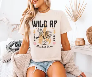 Vintage Baseball Mom Comfort Colors Crop Top Wild Sports Mom Boxy Tee Game Day Outfit Proud Baseball Mama Gift