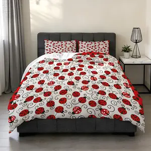 2/3Pcs Red Ladybug Fabric Pattern Duvet Cover Set(1*Duvet Cover+1/2* Pillowcase,No Filling),High-Definition Digital Printing,100% Polyester Fiber,Perfect Gift For Family And Friends During Festivals,Suitable For All Year Round!