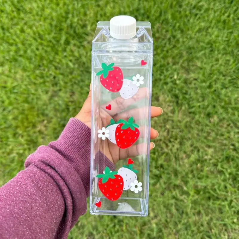 Strawberries & flowers milk carton - 17 oz water bottle - reusable - BPA free - milk carton bottle - Strawberry Cup -  Plastic Bottled Beverage - milk carton water bottle - aesthetic - water container - Drinkware Silicone Washable Cup Portable Tumbler Lid