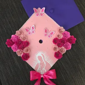 Graduation cap topper virgencita rosas flores decor ceremony grad graduacion birrete