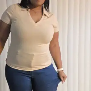 GILIPUR Y2K Women's High Waist Flare Leg Jeans, Casual Button Fly Pocket Design Bell Bottom Denim, Women's Bottoms for Daily Wear, Kardashian Style, 000 Jeans, Light Wash