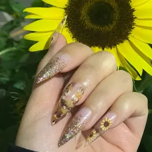 Sunflower Dreams Press on Nails