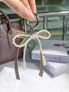 Fashionable Bowknot Design Keychain, Cute Beaded Decor Keychain for Women & Girls, Trendy All-match Keychain for Birthday Gift